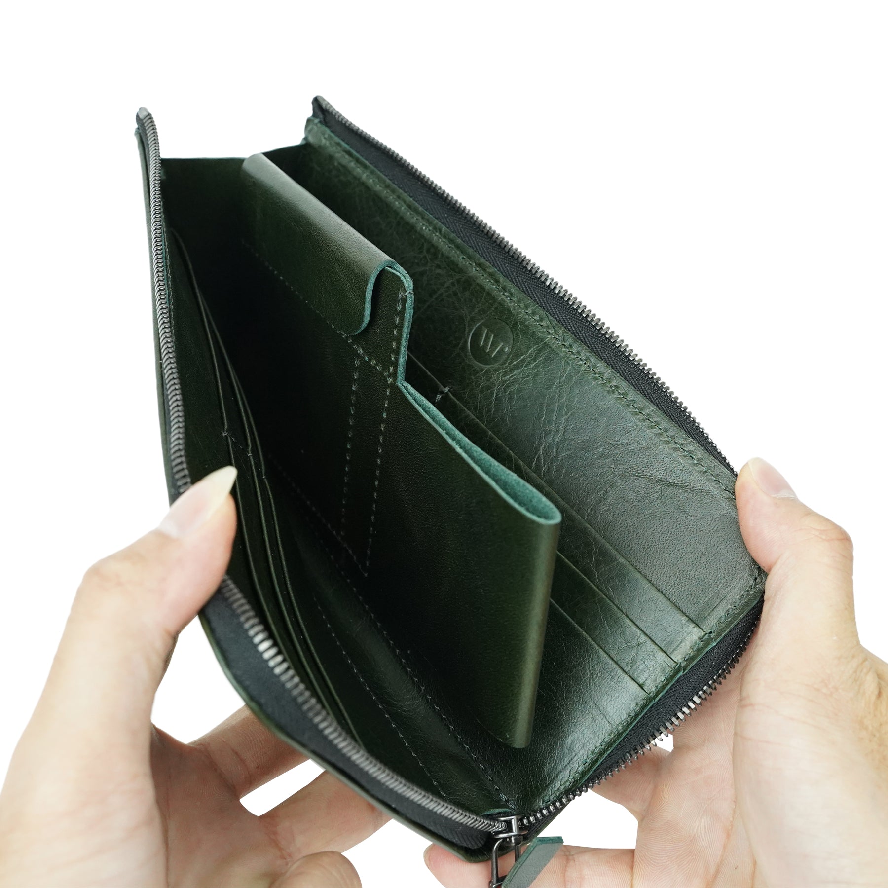 スマートで大容量!丁度いいサイズを目指したこだわり『長財布』グリーン