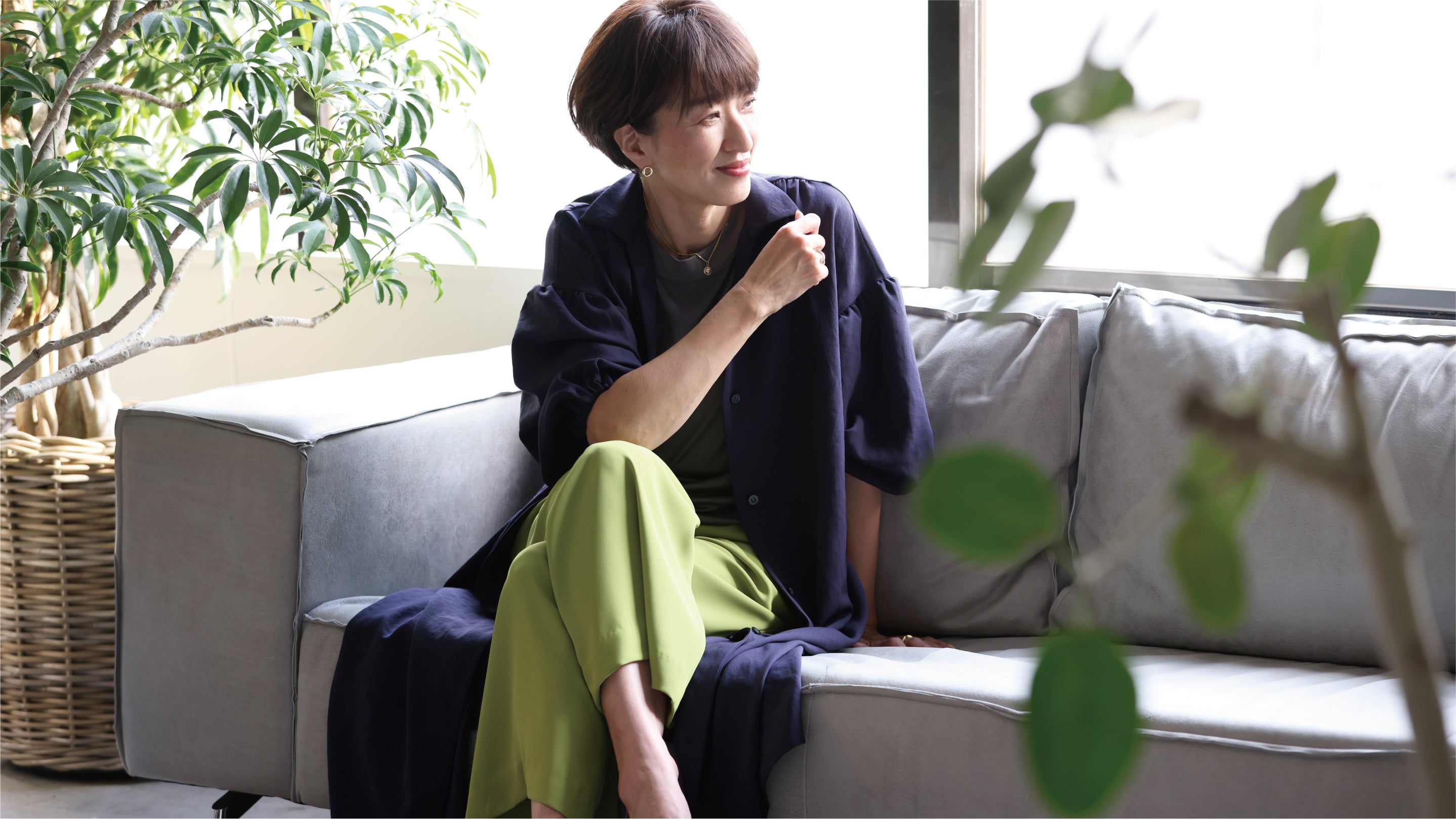 服飾パターンの常識を覆す!座った時も美しく生活動作を妨げないシャツワンピース