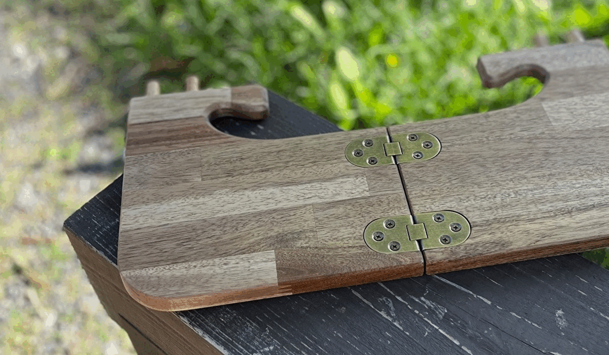 もう誰にも邪魔されない自分だけの秘密基地!移動できる書斎|折りたためる車載デスク(ウォールナット)