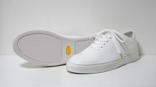 エコレザースニーカーPESS616 ホワイト サイズ8