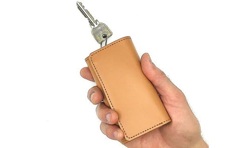 TINY KEY WALLET タイニーキーウォレット <キャメル>革財布