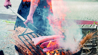 高知伝統の製法で焼いたカンパチの藁焼きたたきをお茶漬けとたたき丼で贅沢に味わう