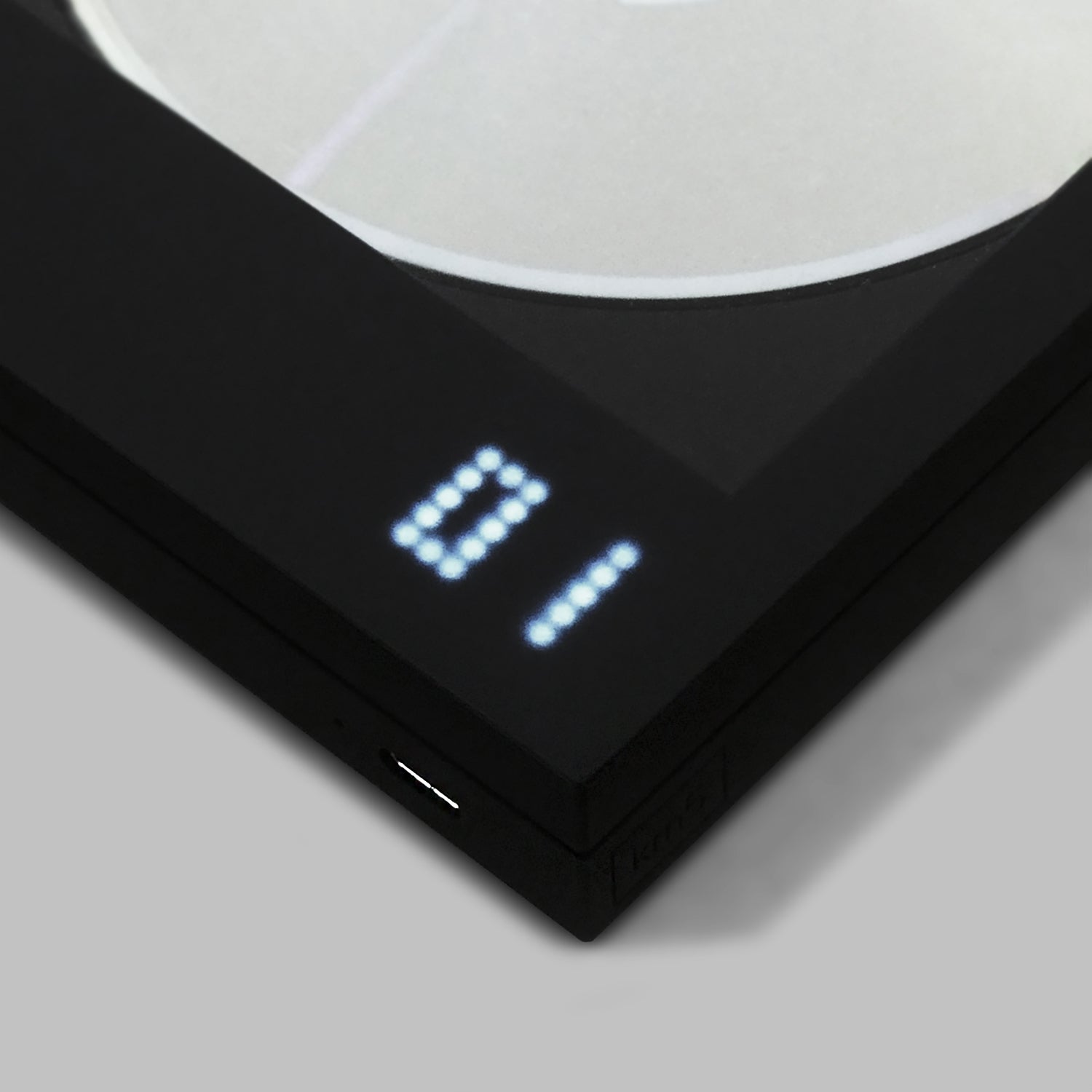Instant Disk Audio-CP1(B)＜ポータブルCDプレーヤー＞