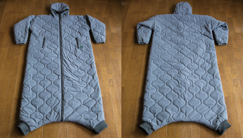 【身体の熱で暖をとる】保温力・伸縮性が進化！着てすぐぽっかぽか、自由に動ける寝袋　「グレー：Mサイズ」