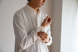 【白】丹後シルク100％　300年の歴史が息づく至高のシルクシャツ。日常に、美しい一着を