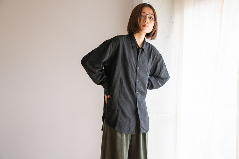 【黒】丹後シルク100％×名古屋黒紋付染　300年の歴史が息づく至高のシルクシャツ。日常に、美しい一着を