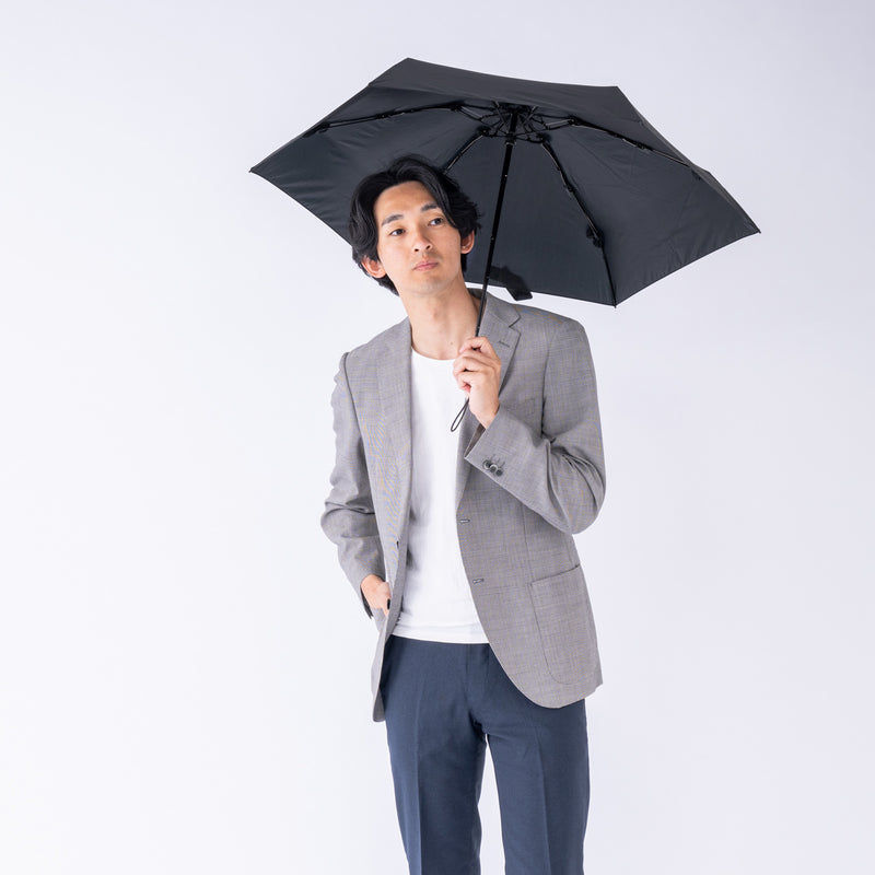 省スペースで傘を常備する新発想の折りたたみ傘【オルタナスリム50】（ブラック）