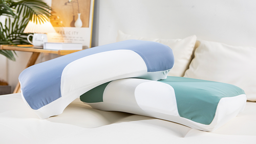 まるで魔法!寝姿勢に合わせて自動的にベストな高さになる枕。電源 まるで魔法!寝姿勢に合わせて自動的にベストな高さになる枕。電源