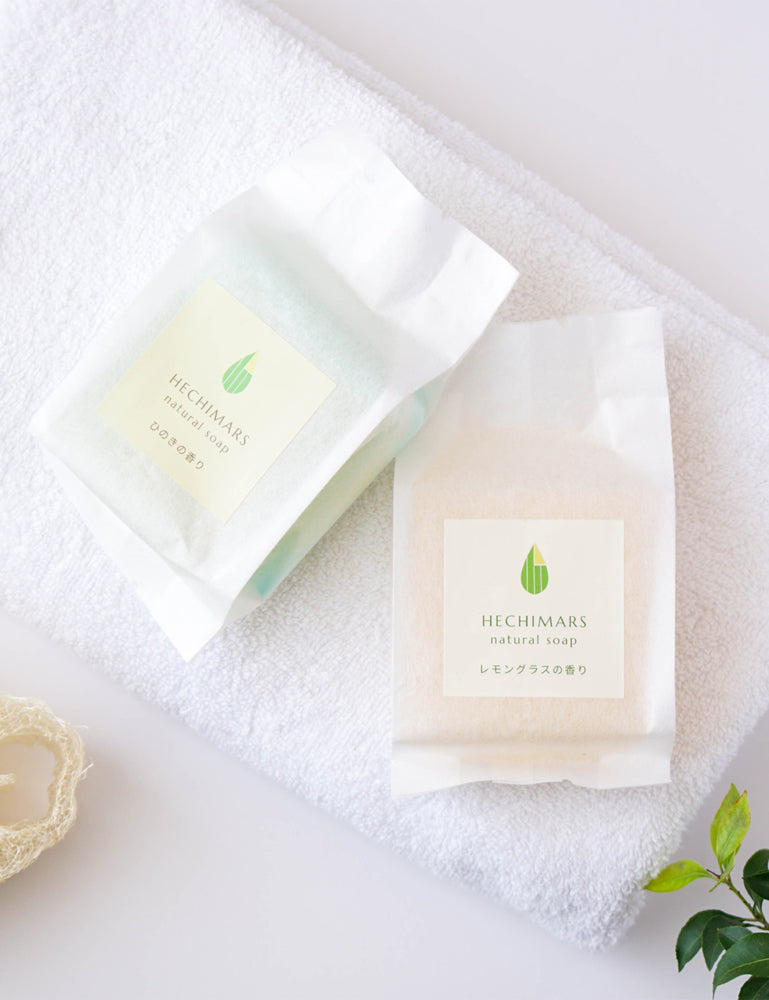 HECHIMARS skincarebooster +naturalsoap(主な原料：オリーブ油　ひのきの香り）