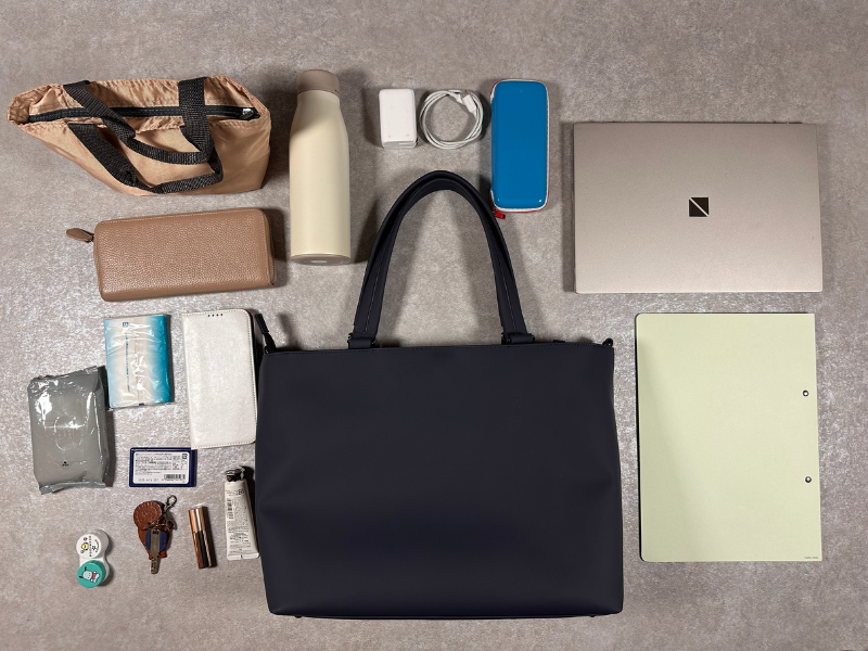 【3秒で収納】圧倒的に出し入れスムーズな快適通勤トートでもう荷物を探さない_QUICK PACK tote