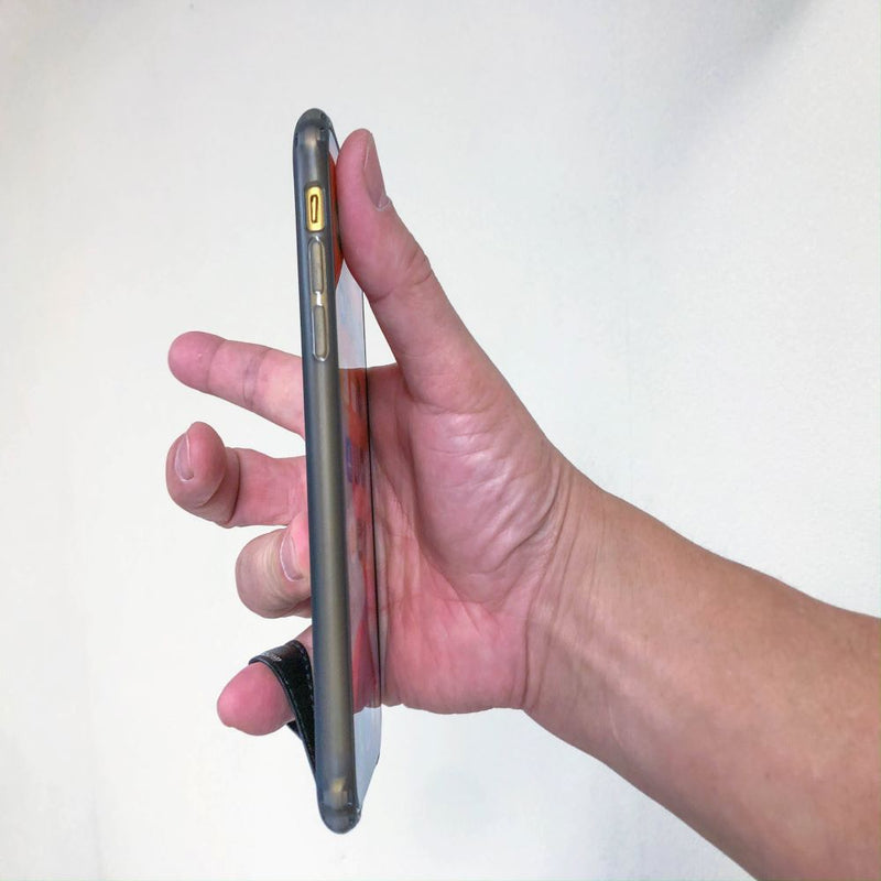 スマホも姿勢も落とさない。」小指で姿勢を健美に。スマホ&タブレットリング Vring ブルーカラー