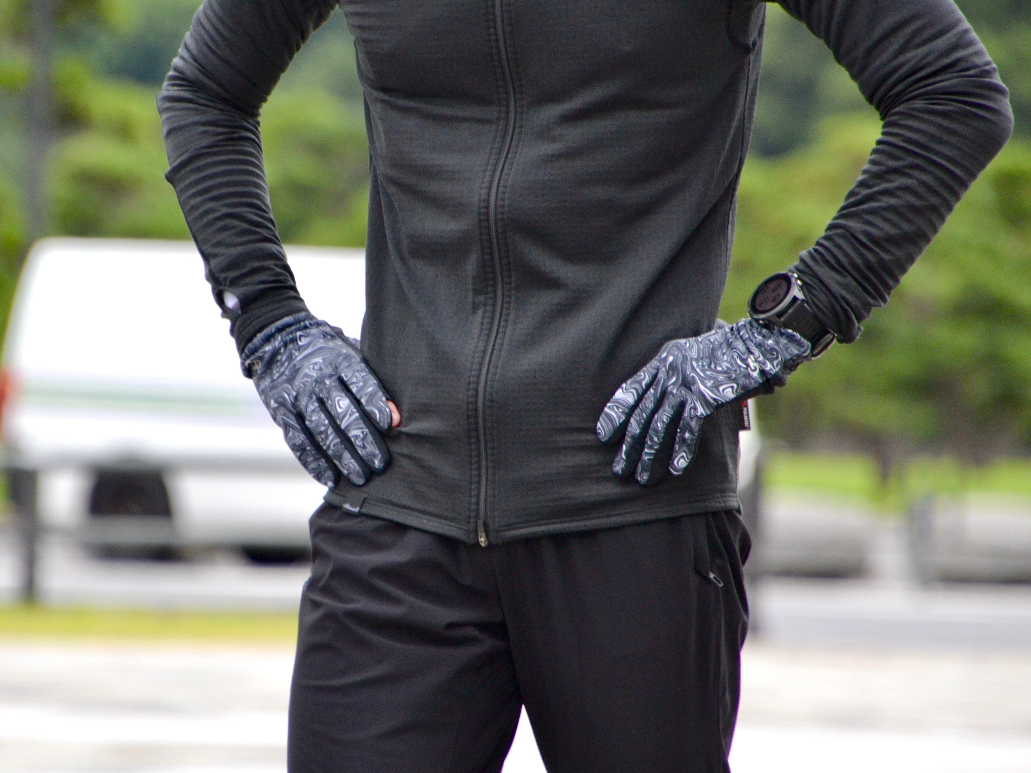 ［P.O.GLOVES］graphic 2.0：marble-black