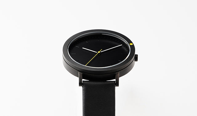 "未来の時間をデザインする"【10watch】モデル001（BLACK × yellow）