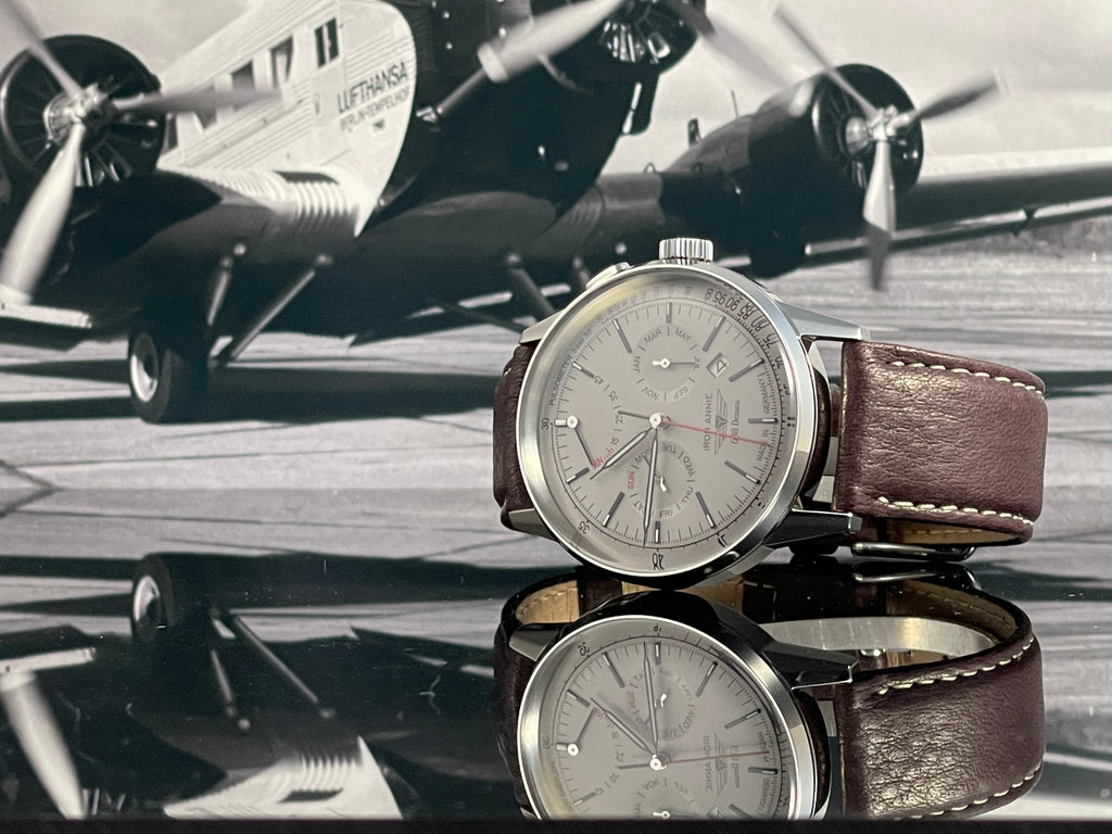 50周年記念腕時計ルフトハンザドイツ航空　50周年記念　腕時計　Lufthansa