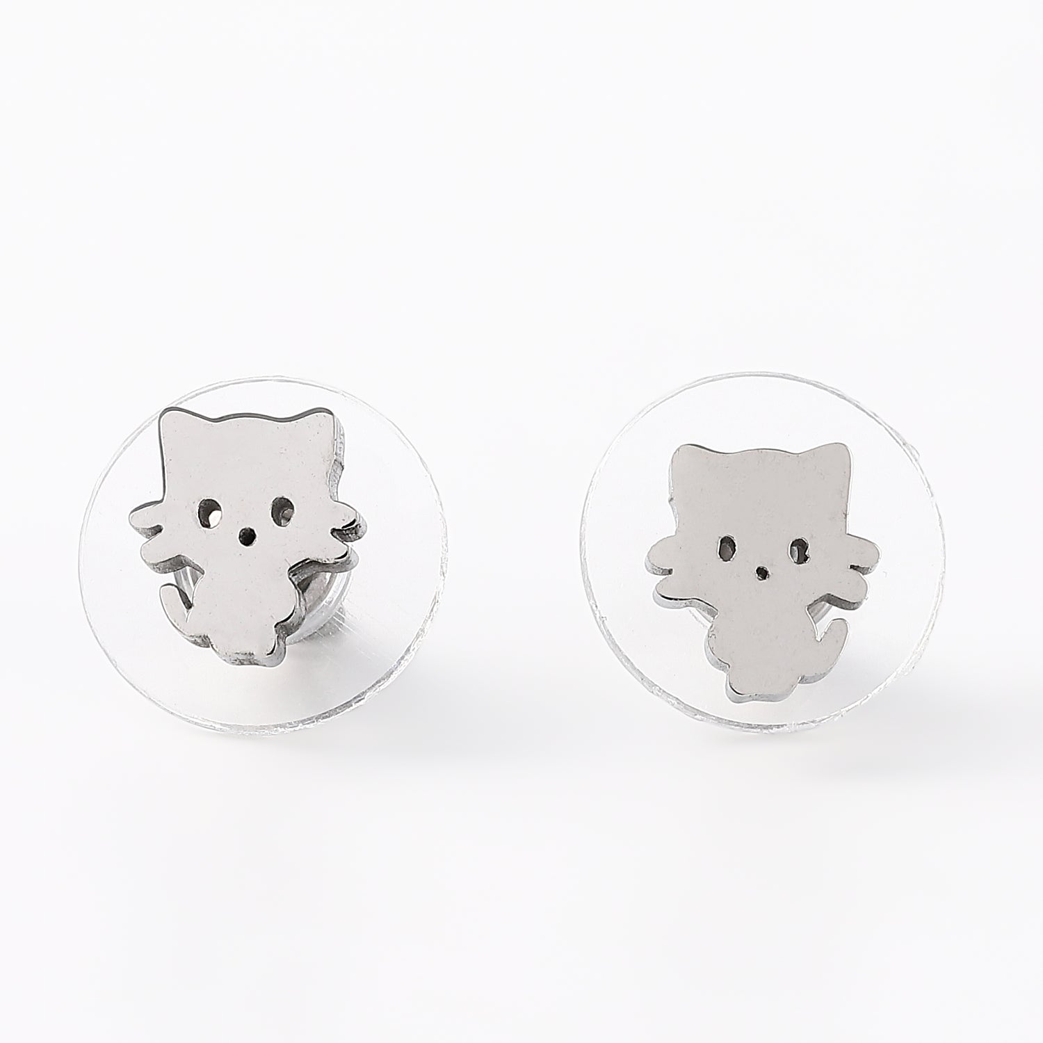 【丈夫なポスト】サージカルステンレス SUS304製 仔猫ピアス【 シルバーカラーB】（BA34）