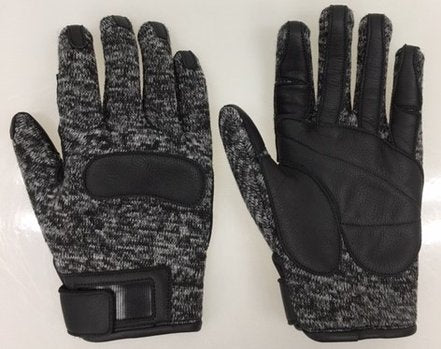 【ブラック】バイク・アウトドアで活躍できる手袋。つけたままでスマホ操作可能。