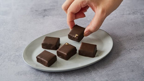 プラリネチョコレート2種食べ比べセット｜4袋入り 個包装｜プラリネショコラ