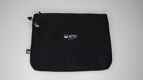 トラベル、ビジネス、エブリデイで便利なポシェットブラック1点