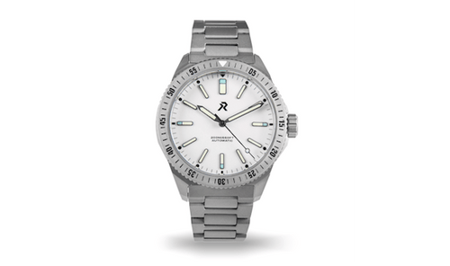 【ホワイト】 チタン フルチタンケースの腕時計 ダイバーズウォッチ