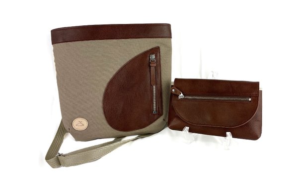 鞄と財布が一つになるバッグinウォレット「DUO」デュオ　ブラウン×グレージュ