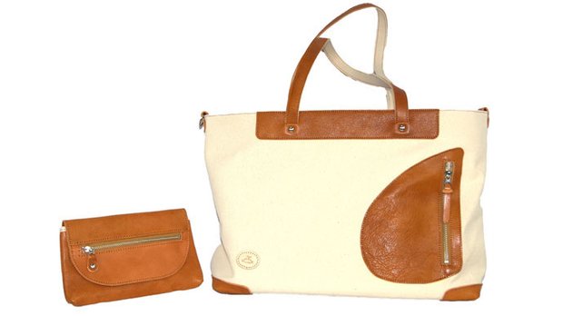 カバンと財布が一つになる新感覚トートバッグ「DUOトート」オフホワイト