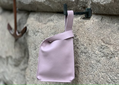 バッグなのにフタがない小さめおでかけバッグ ピンク