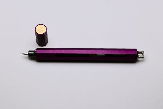 『今紫』ー　気品あり高貴で明るい色目で元気がもらえるマルチ・アダプタブルペン