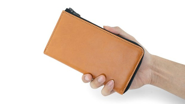 見やすく仕分けて整理整頓！収納力と使いやすさにこだわった【本革長