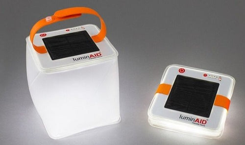 【LuminAID Nova】ソーラーパネル&USBで充電！防水LEDランタン